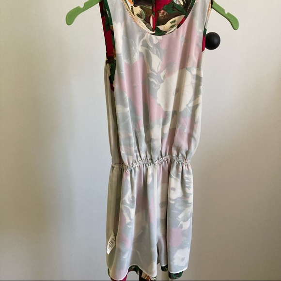 Aritzia Wilfred Silk Floral Romper XS - Picture 6 of 8